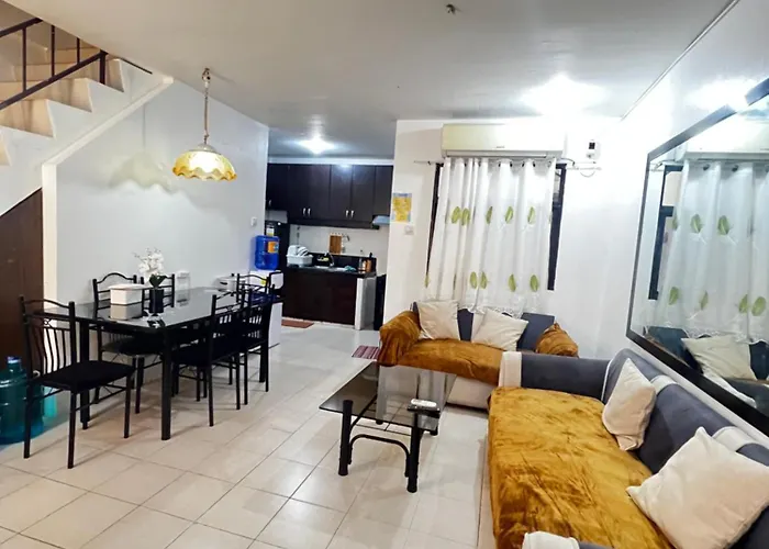Apartment Cozy 3br Family With Shared Pool Access *