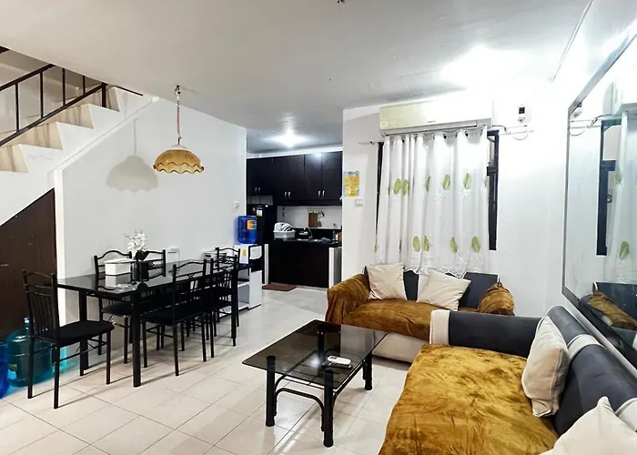 Cozy 3br Family With Shared Pool Access *